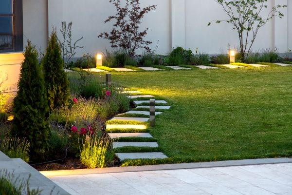 Los Angeles Landscape Lighting Service