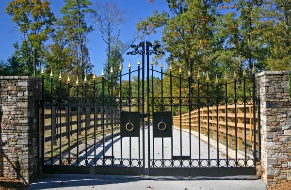 Los Angeles Driveway Gate Service